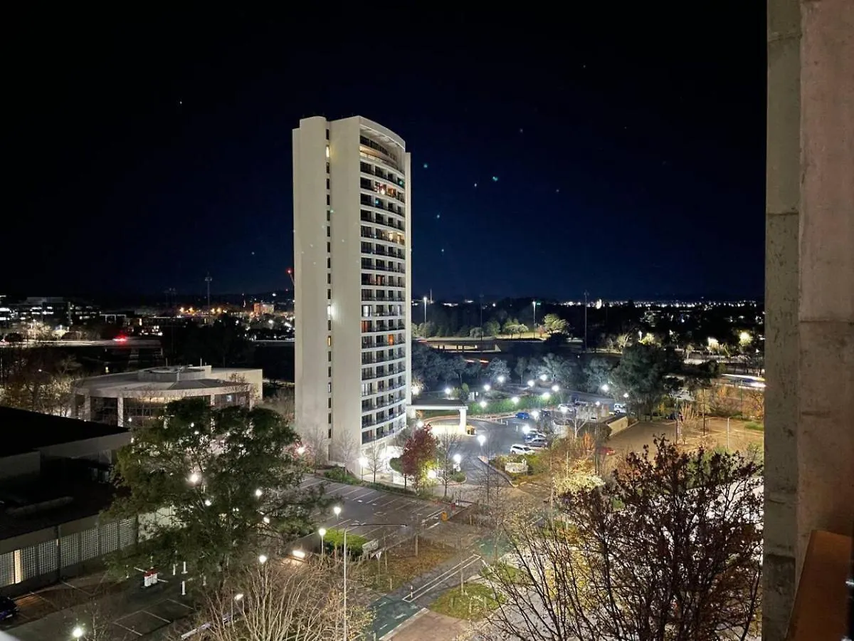 Luxury Apartment In Popular Newacton Precinct-City Canberra