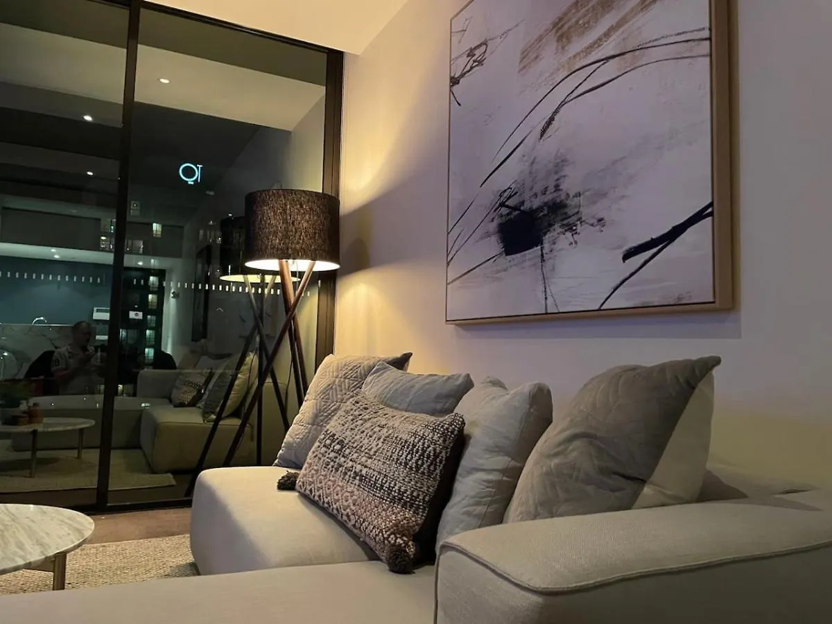 Luxury Apartment In Popular Newacton Precinct-City Canberra
