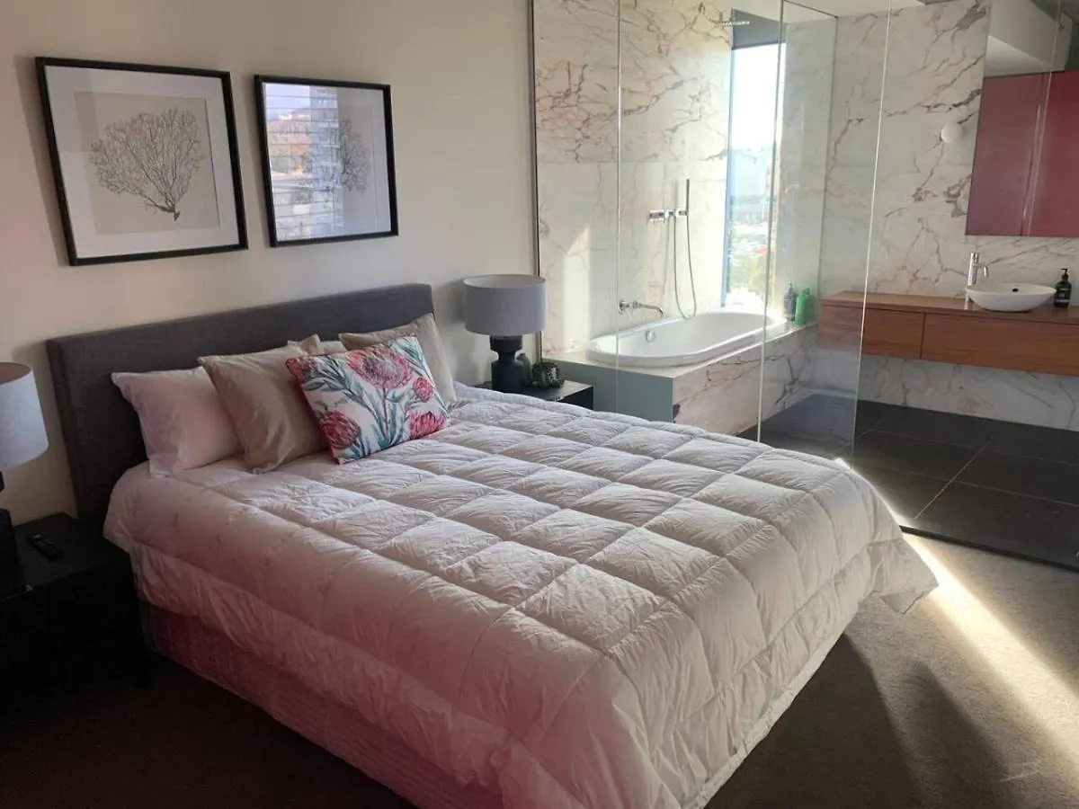 Luxury Apartment In Popular Newacton Precinct-City Canberra Australia